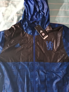 阿迪达斯B28323切尔西风雨衣外套，全新正品带吊牌，亚洲码