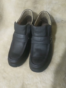 欧美老船长品牌，正品商务休闲短毛保暖鞋舒适轻便耐磨防水透气。