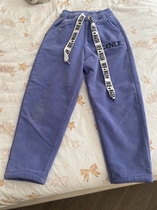 宝宝中性加绒男童女童紫色运动裤卫裤，料子舒适，适合身高1.3