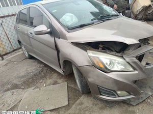 拆车件北汽绅宝北汽E130 E150北京E系车门门板扶手箱方