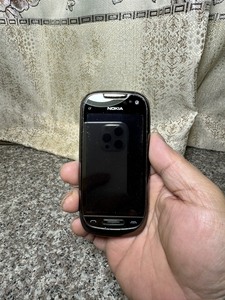 诺基亚C7-00旧手机  裸机加电池 不锈钢盘子换回来的 不