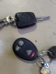 雪铁龙钥匙，别克君威遥控器总成，各种车钥匙出售。