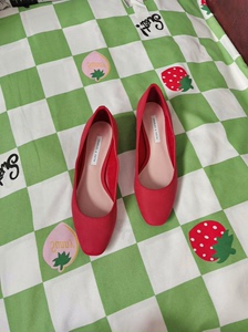 全新35码小CK橘红色女鞋小跟鞋。气质款。有瑕疵，小瑕疵不影
