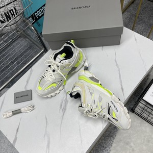 Balenciaga/巴黎世家三代  复古运动姥爷鞋 3代