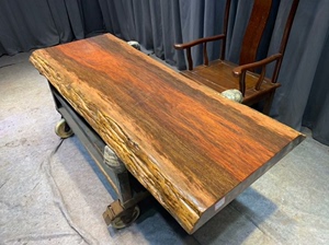 奥坎苦瓜皮1.8米自然边大板桌茶桌一块带树皮的桌子很漂亮整块