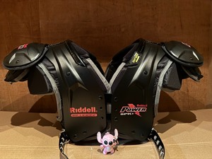 Riddell SPK+ 高端碳纤维成人肩甲 自带配套背板