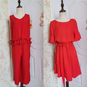 全新带吊牌杰西伍家连衣裙，莫卡娜家的套装，都是正红色非常漂亮