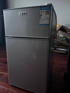 至高冰箱冷冻冷藏都可以 使用一年 轻微使用痕迹，嘉禾圣托里尼