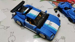 乐高LEGO 三合一系列31070涡轮履带赛车