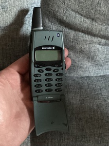 爱立信 T28sc 经典机型 手机 原装机 怀旧 老手机 瑞