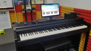 TheONE智能钢琴教室系统低价转让