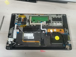 Dell/戴尔XPS13-9360 小配件，屏幕，A壳 .C