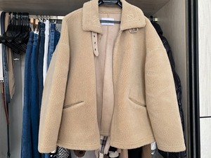 诗凡黎羊羔绒外套，s码，99新，淘宝旗舰店购入。
