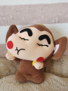 日本中古玩具BANPRESTO1999蜡笔小新猴子变装吃香蕉