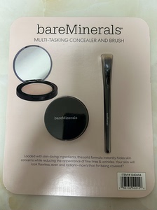 BareMinerals遮瑕膏及眼影扫，购于美国