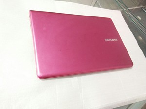 三星粉红色轻薄笔记本出售 a6处理器4g内存 500g硬盘