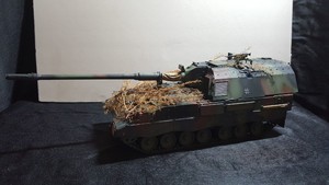 MENG1/35德国PZH2000自行火炮