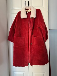 真羊毛暗红色本命年羊羔毛拼接毛呢外套女秋冬新款高级感呢大衣