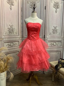 S码  0616a西瓜红公主短款礼服裙，全新质感一般。