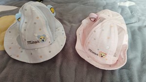 1-6个月的宝宝帽子，春天夏天秋天都可戴，保护囟门。