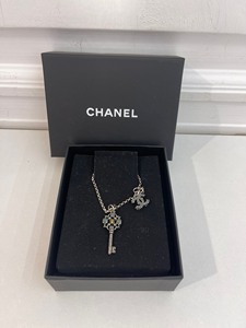 一口价议价不回！Chanel香奈儿巴黎大都会系列钥匙项链 毛
