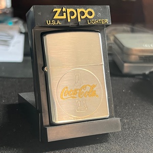 zippo 2000年双底刻Coca-Cola 贴片机 全新