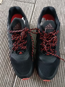 Adidas 阿迪达斯刀锋运动缓震鞋42码黑红