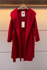 JORYA卓雅红色高级感羊毛大衣6码，买来6580。过年本命