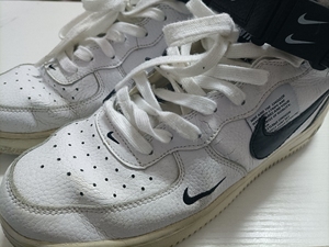 Nike耐克空军一号高帮AF1低帮解构黑白板鞋A…