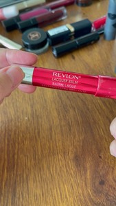 Revlon露华浓colorburst 炫彩滋润唇膏笔/口红