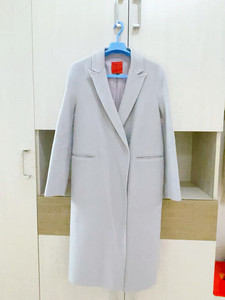 韩国NAIN羊绒长款大衣保暖在韩国NAIN专卖店购买，高俊熙