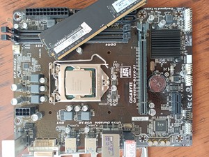 至强e31240v6+技嘉b150魔改主板+现代ddr4/2