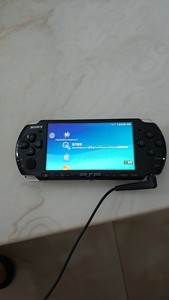 索尼PSP3000，2012年淘宝电玩巴士购买，6.60破解