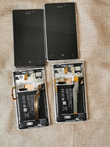 诺基亚925屏幕总成 功能显示全好 原装拆机配电池等 总共1