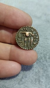朱罗王朝，印度的半岛古国，这类铜币也就是传说中的章鱼人铜币。
