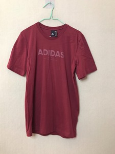 ［2558］阿迪达斯酒红色短袖T恤，胸围86衣长70