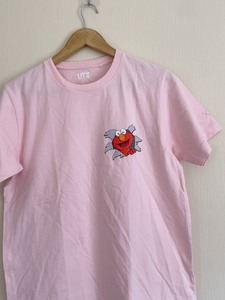 优衣库芝麻街kaws联名款 纯棉短袖T恤、2XL码粉色全新包