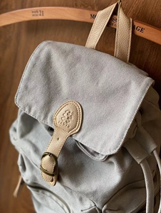 转卖：丹麦代购儿童背包双肩包书包。