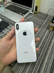 个人急售出iPhone XsMax 256G 国行无锁，9新