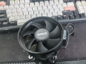 AMD一代锐龙1500X，刚拆机，包送AMD原装散热器