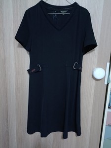 【二手包邮】V领短袖连衣裙黑色设计感中长裙女