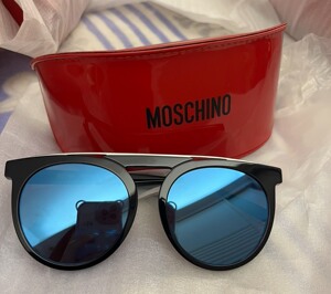 MOSCHINO 莫斯奇诺眼镜 爆款猫眼墨镜 ，全新带包装，