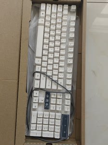 猎狐键盘，白色，悬浮机械手感背光键盘，功能完好