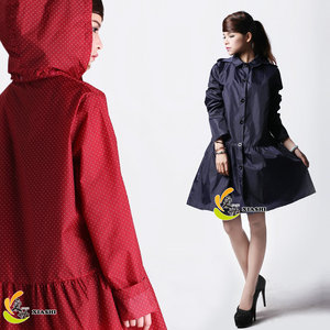 旅游时尚雨具雨衣风衣 女式长款 韩国 旅行 防水透气 冲锋衣 雨披