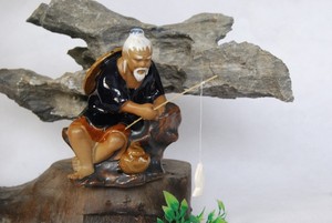 姜太公坐翁假山盆景鱼缸造景陶瓷人物小摆件渔夫钓鱼装饰石湾工艺