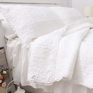 外贸床品韩式宫廷风全棉绗缝纯白绣花床盖三件套空调被加厚床单