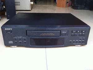 二手原装Sony/索尼CDP-M33 CD机,采用的是SONY KSS-240A光头。