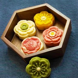 月饼模具c造型木制传统立体压花朵绿豆糕点冰皮流心面食烘焙家用