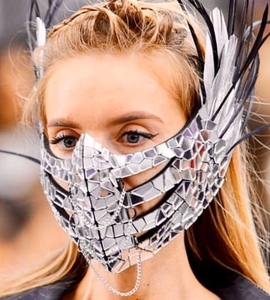个性新款2020年秋季时尚穿搭镜面镂空羽毛面罩头饰舞台演出服道具