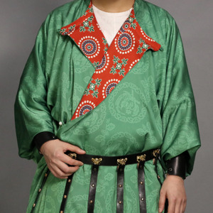 清平乐汉服布料 现货大放量圆领袍男女装双面穿 绿色红色唐风团花
